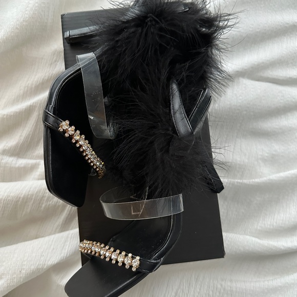 Fashion nova feather gonna happen heeled sandals - Picture 2 of 6